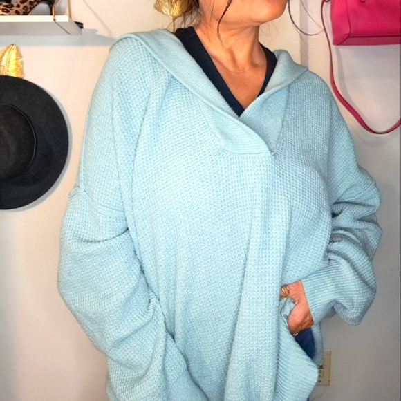 aerie Sweaters - Aerie Green/Blue Sweater With Hoodie Drop Neck Waffle Drop Shoulders Xtra Lrg